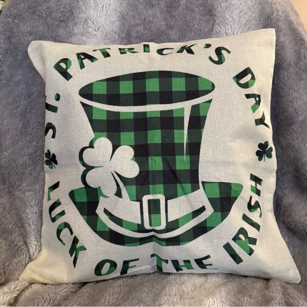 St. Patrick's Day Green Plaid Pillow Cover - Picture 4 of 7